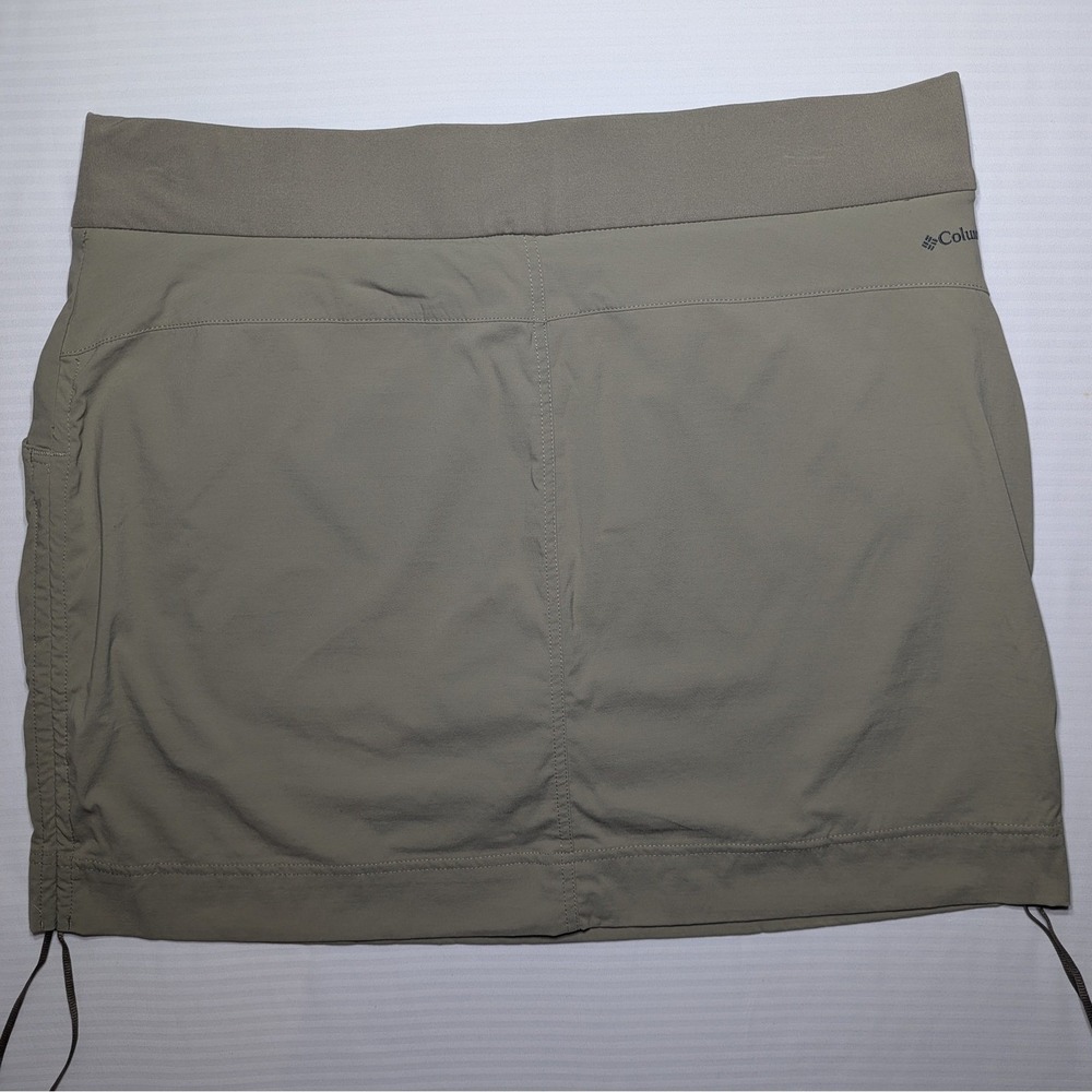 Columbia Sportswear Hiking Skort Womens XL Green Stretch Golf Athletic Skirt